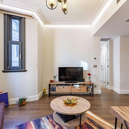 Central Mo Apartment Истанбул Екстериор снимка