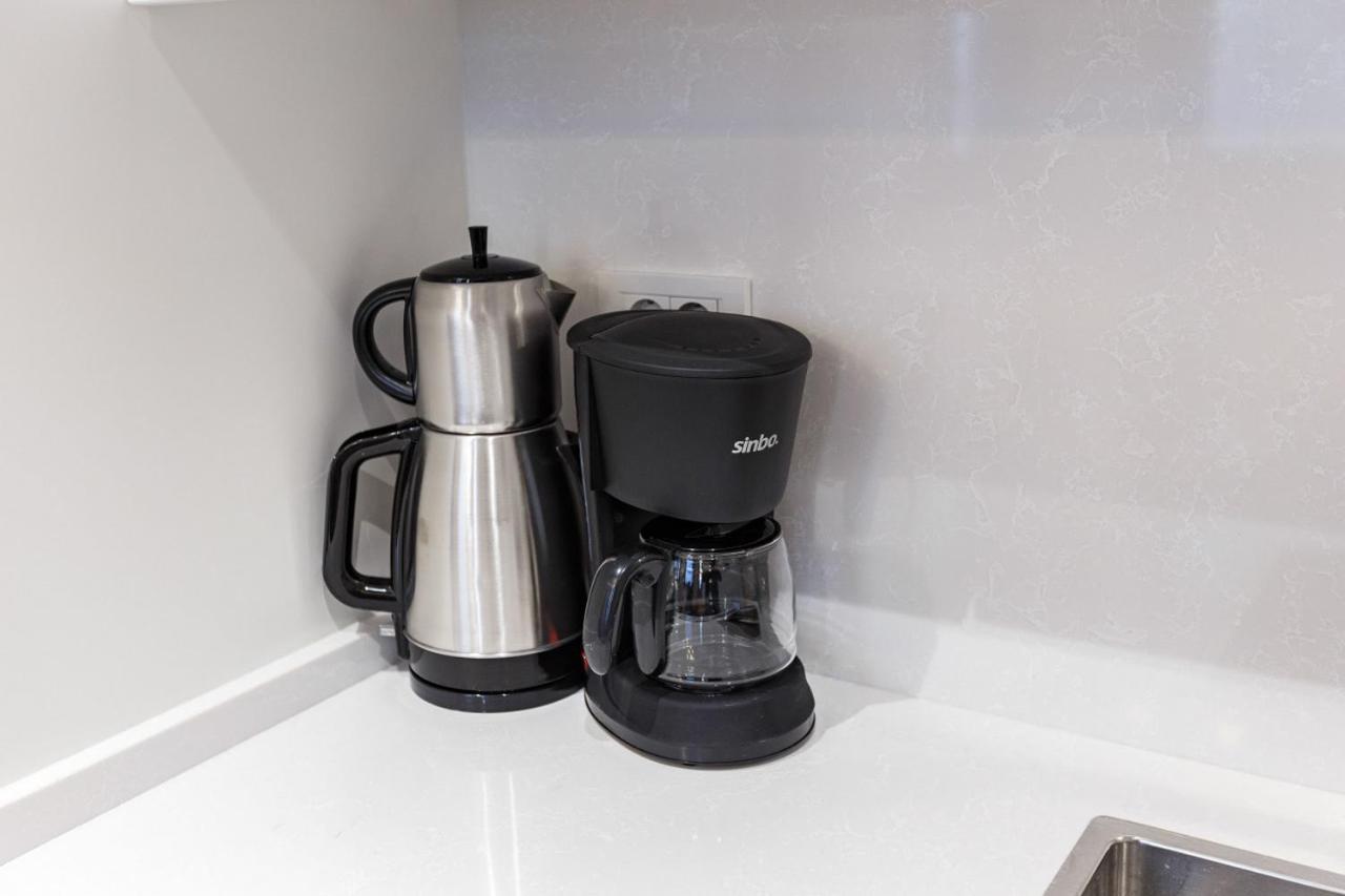 Central Mo Apartment Истанбул Екстериор снимка
